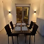 Modern Luxury In Evia Lägenhet