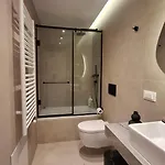 Modern Luxury In Evia Chalkís