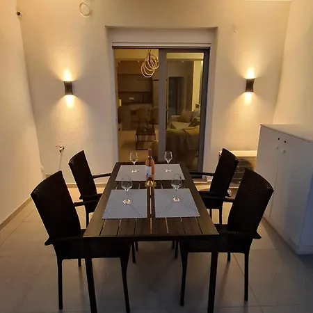 Modern Luxury In Evia Διαμέρισμα